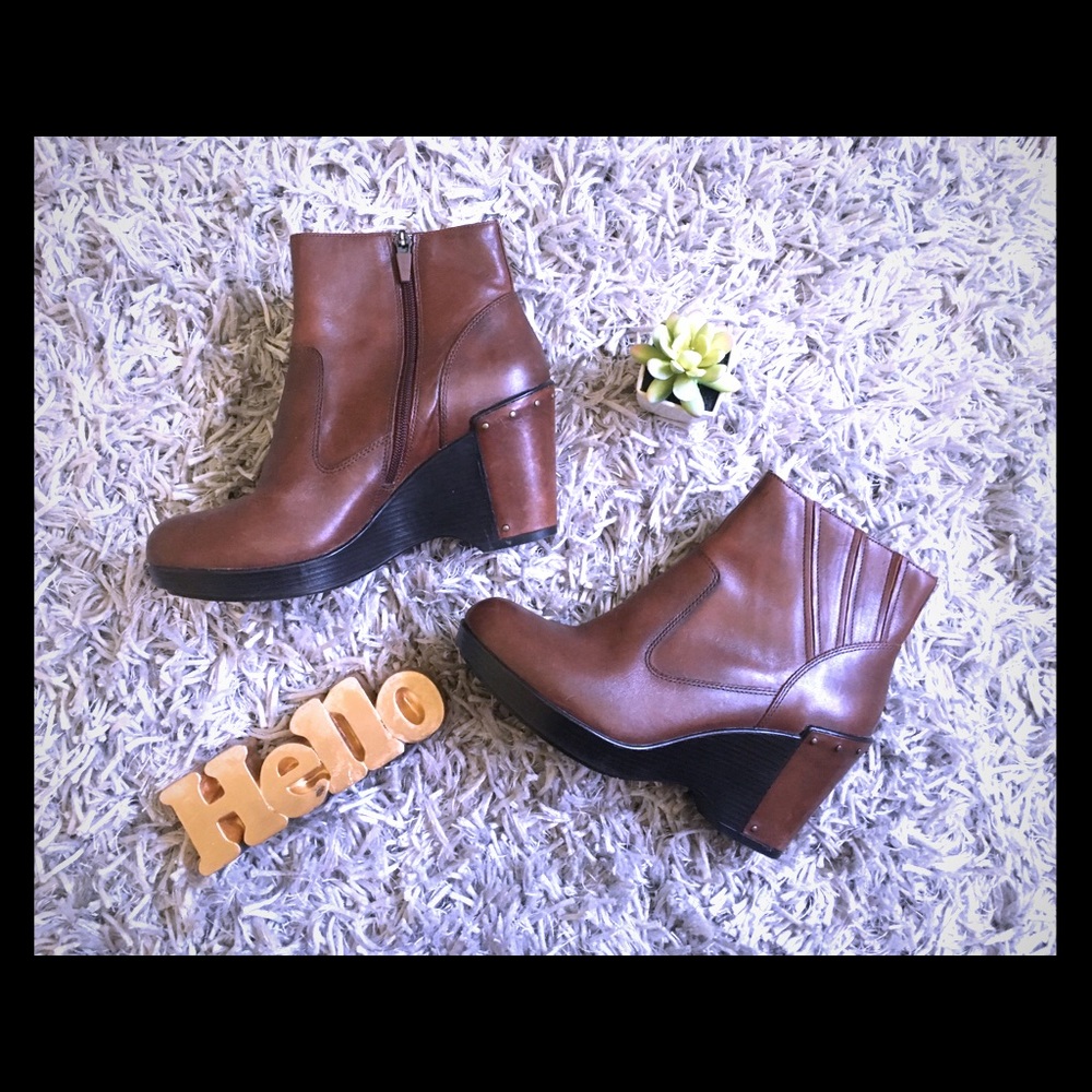 Dansko Faith Boots